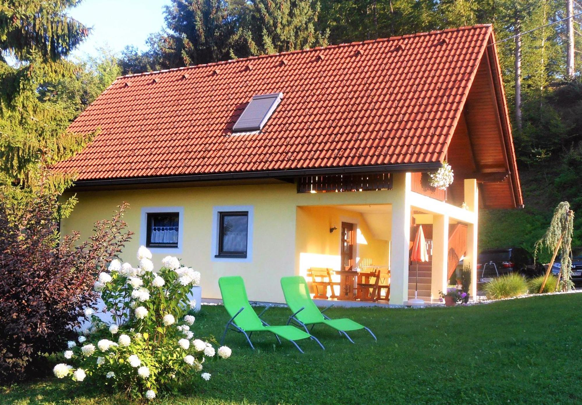 Ferienwohnungen Karin Am Seggauberg Leibnitz Oda fotoğraf