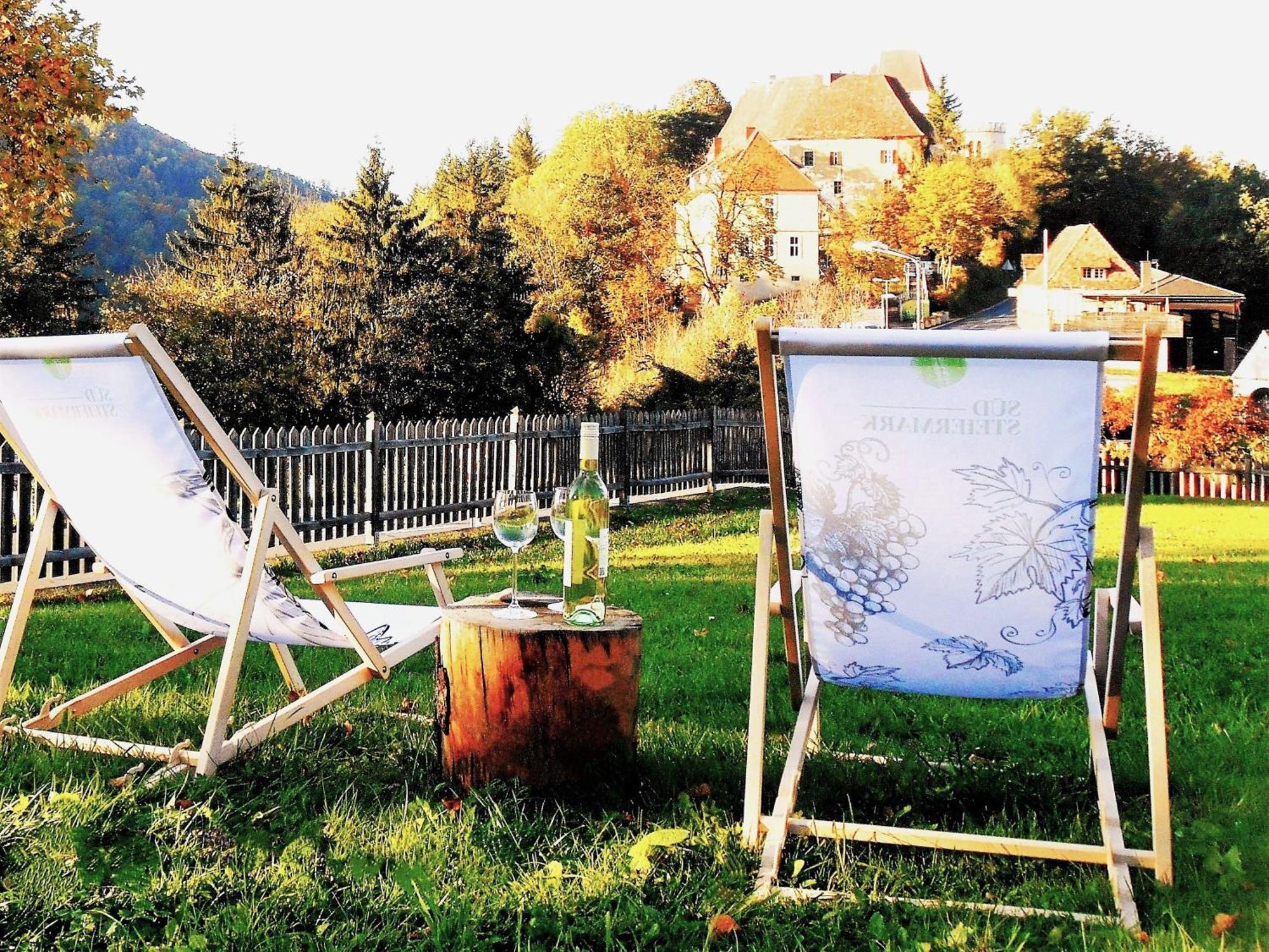 Ferienwohnungen Karin Am Seggauberg Leibnitz Oda fotoğraf